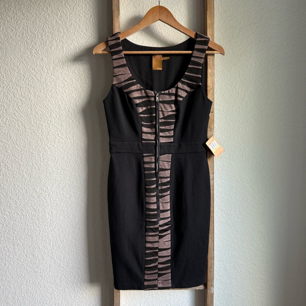 Ali Ro striped inset zipper dress sz: 4 NWT
